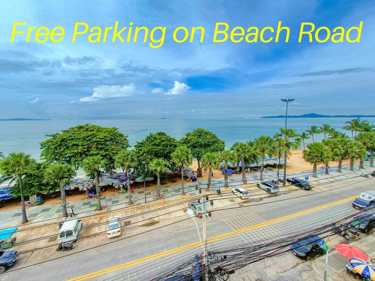 Happy Jomtien - Beachfront Exterior foto