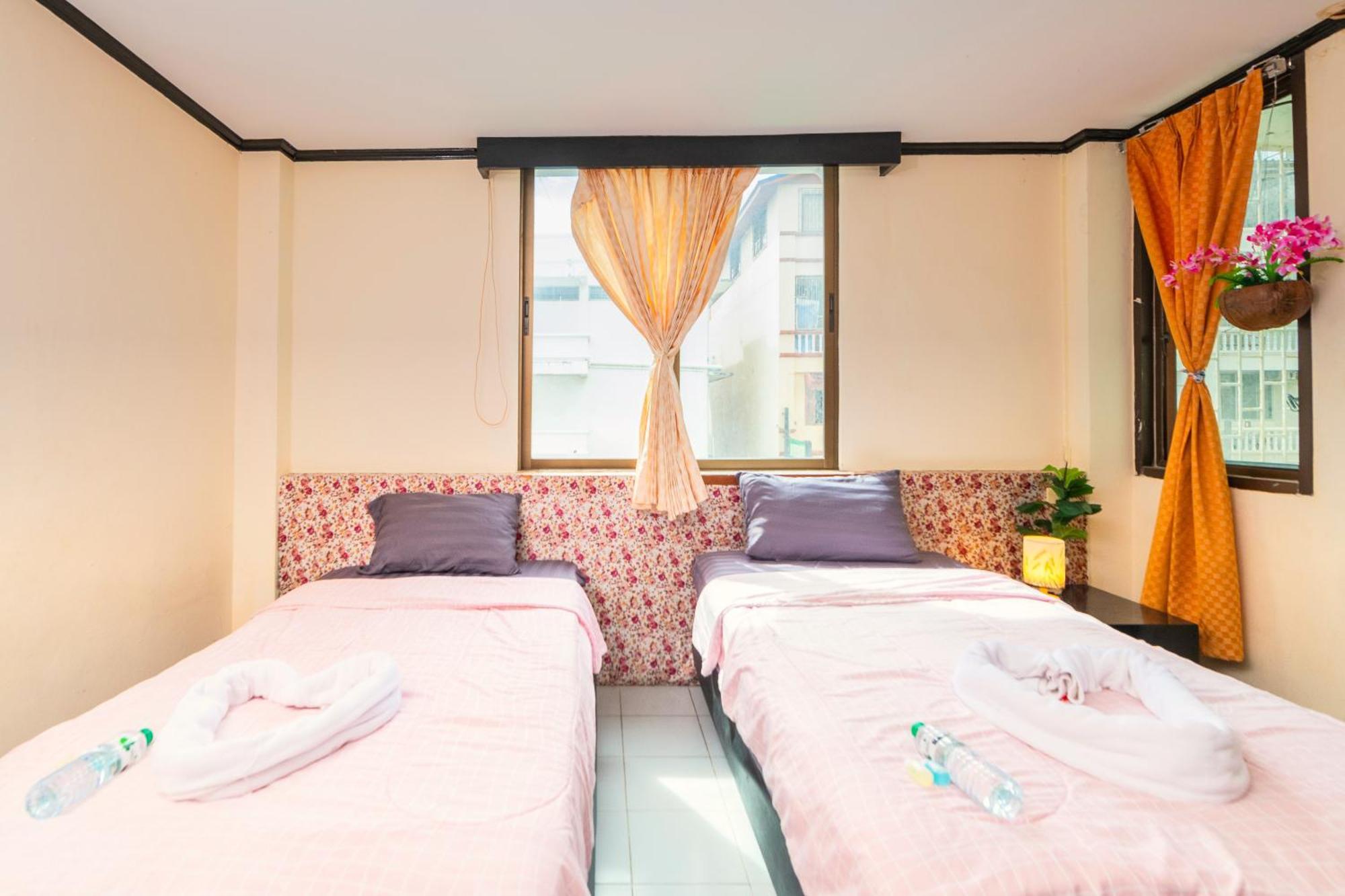 Happy Jomtien - Beachfront Zimmer foto