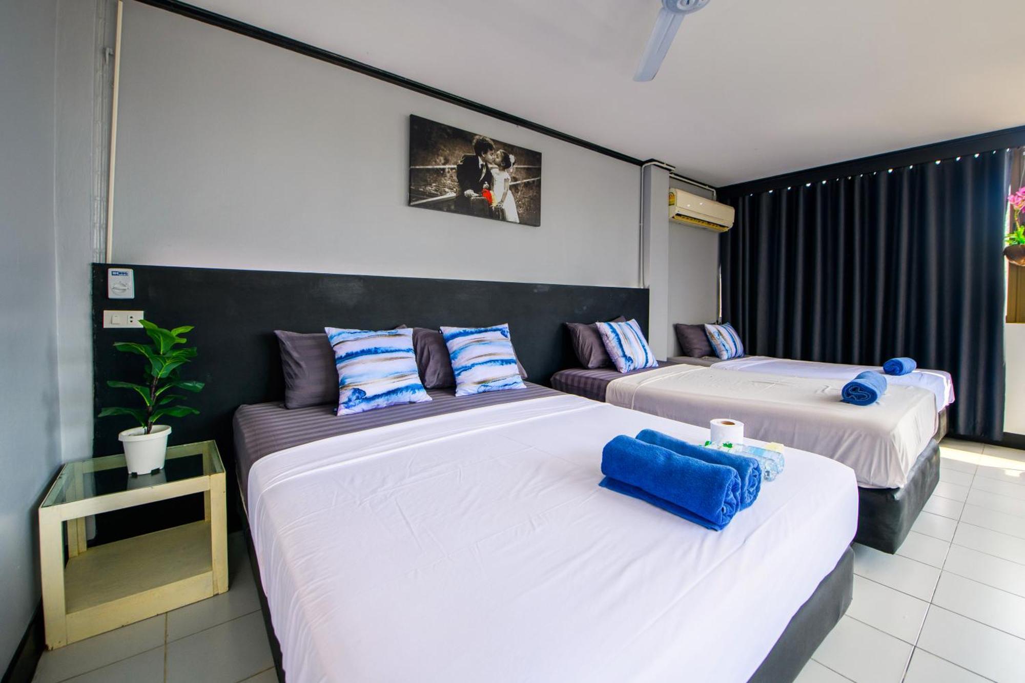 Happy Jomtien - Beachfront Zimmer foto