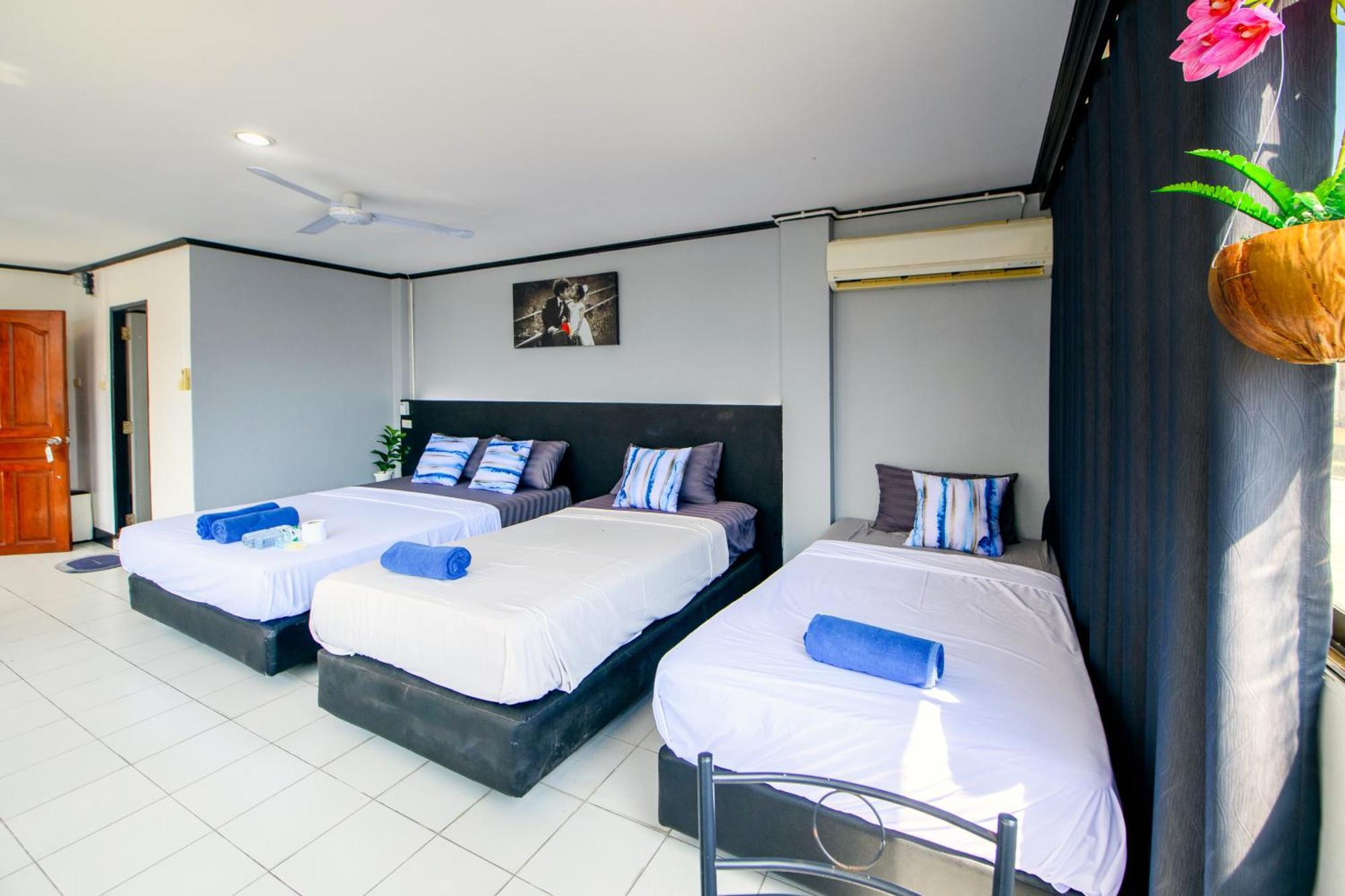 Happy Jomtien - Beachfront Zimmer foto